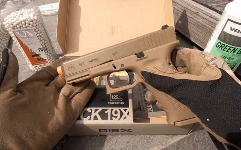 GLOCK 19X GBB Blowback 6mm BB Pistol Airsoft Gun: Definitive Review (2024)